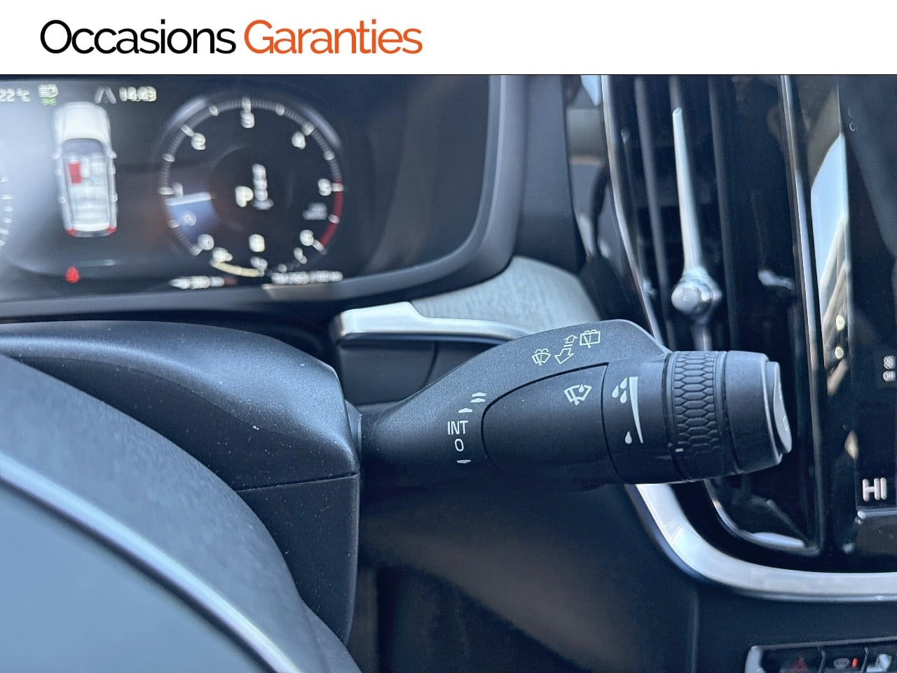 Voitures occasions VOLVO V60 Inscription Lens