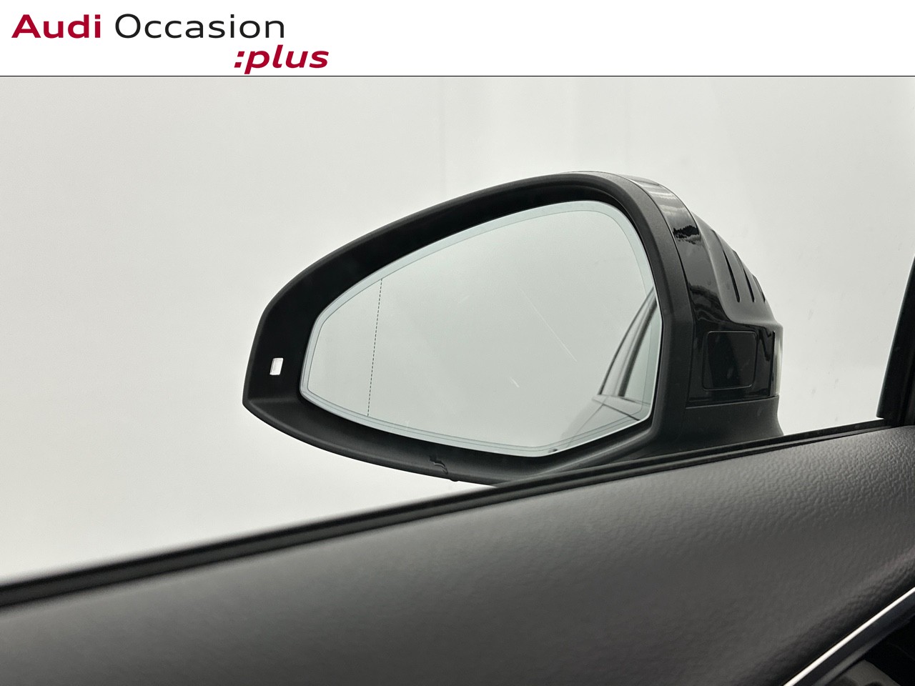 Voitures occasions Audi A4 Avant Competition Paris