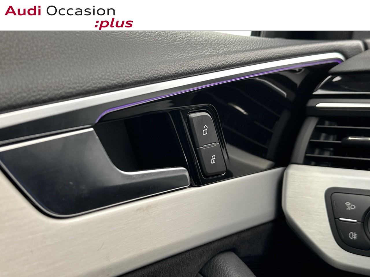 Voitures occasions Audi A4 Avant Competition Paris