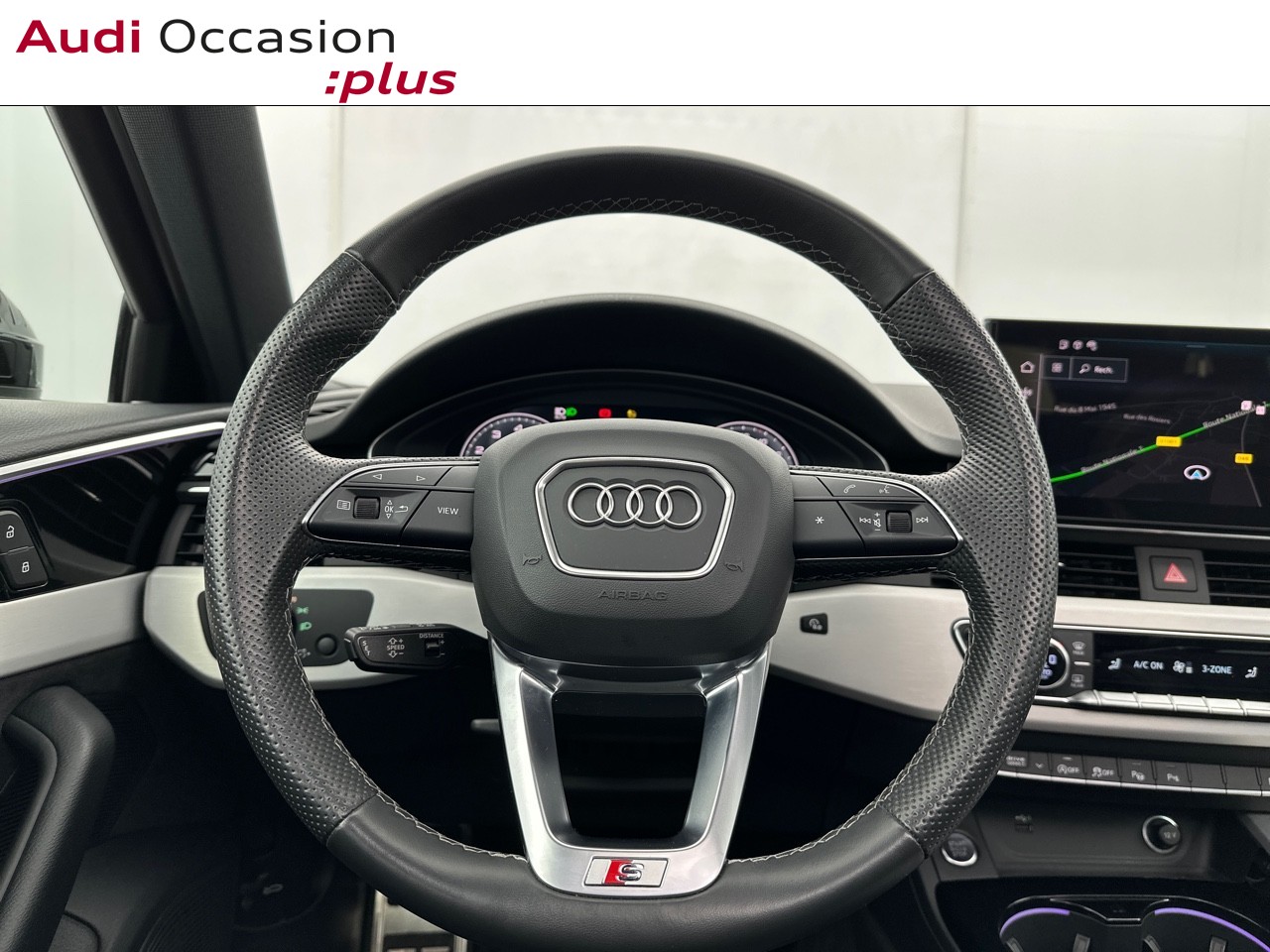 Voitures occasions Audi A4 Avant Competition Paris