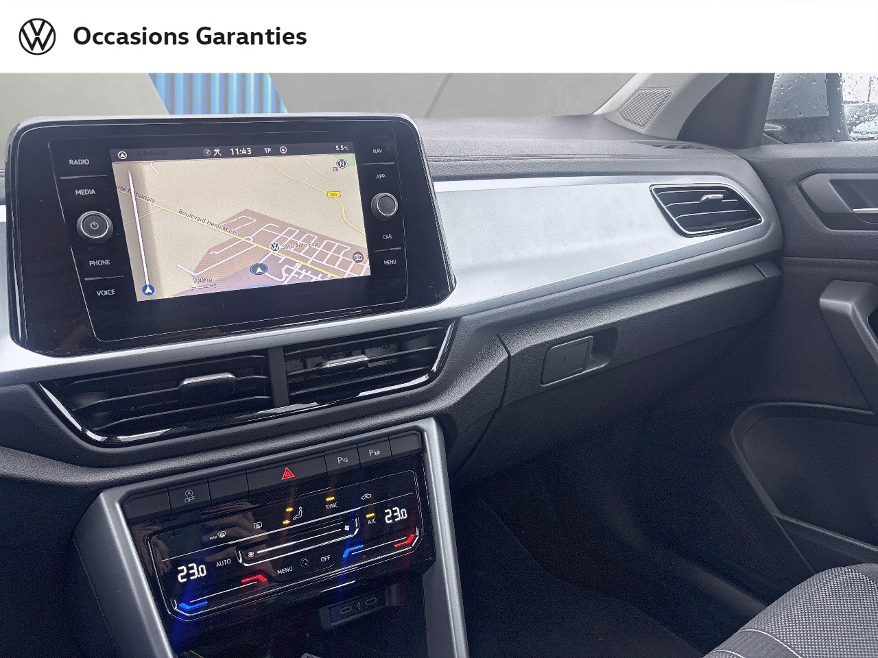 Voitures occasions VOLKSWAGEN T-ROC Life Business Lens