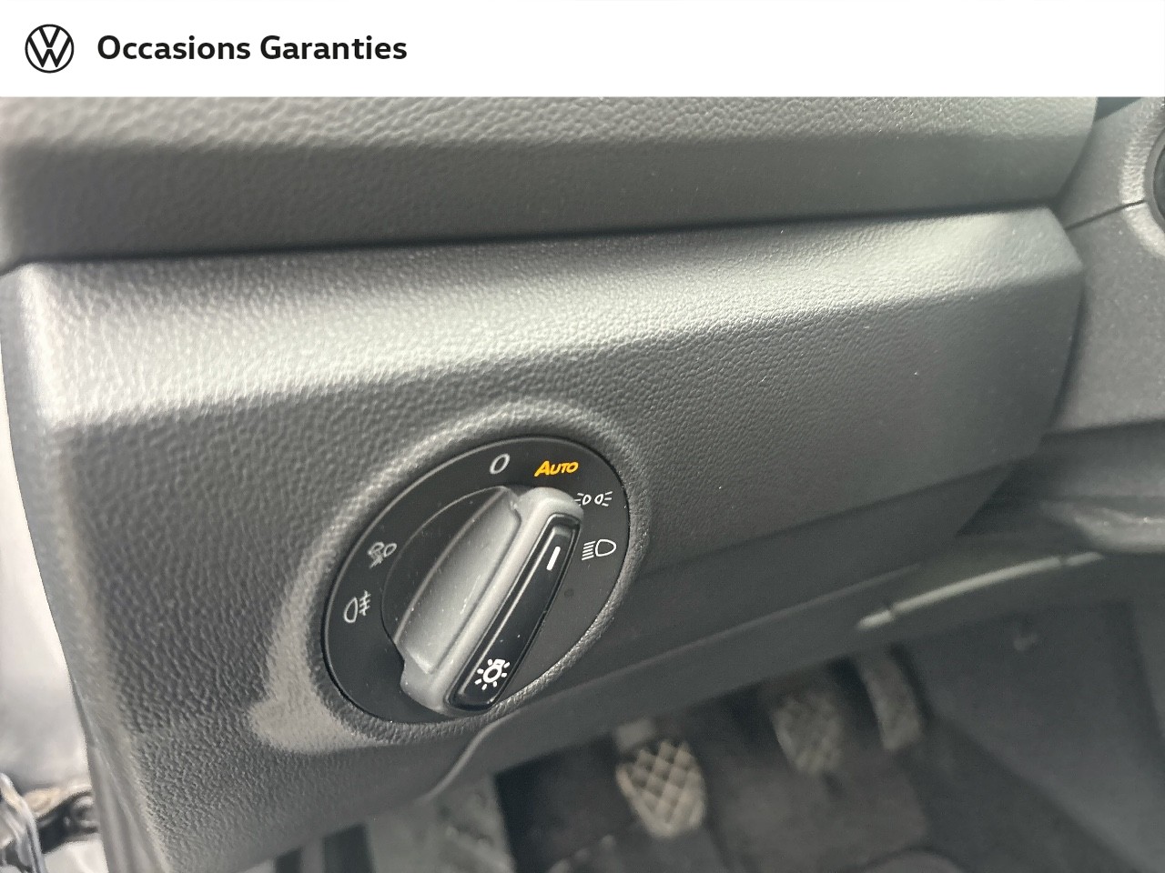 Voitures occasions VOLKSWAGEN T-ROC Life Business Lens