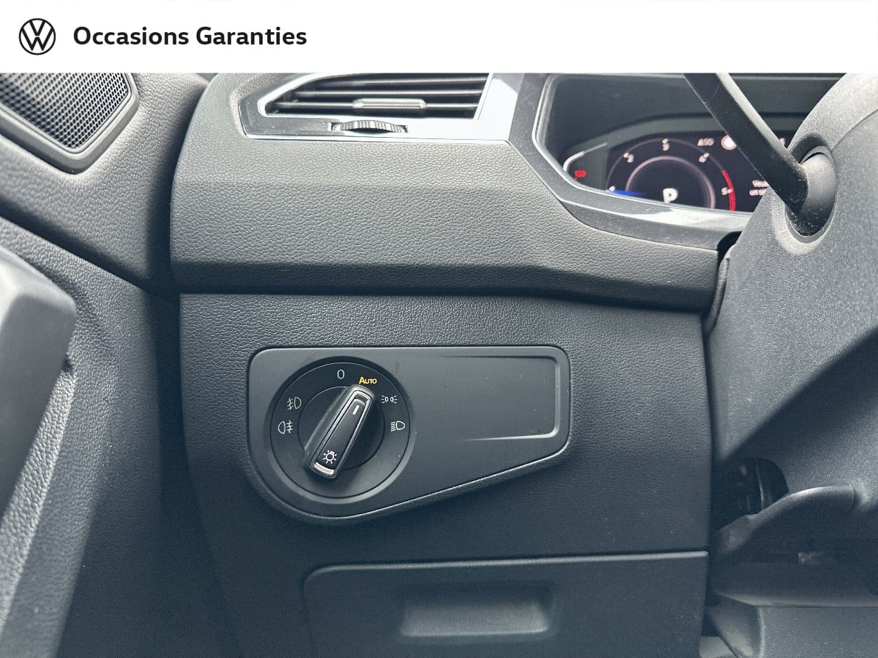 Voitures occasions VOLKSWAGEN TIGUAN ALLSPACE Carat Hazebrouck