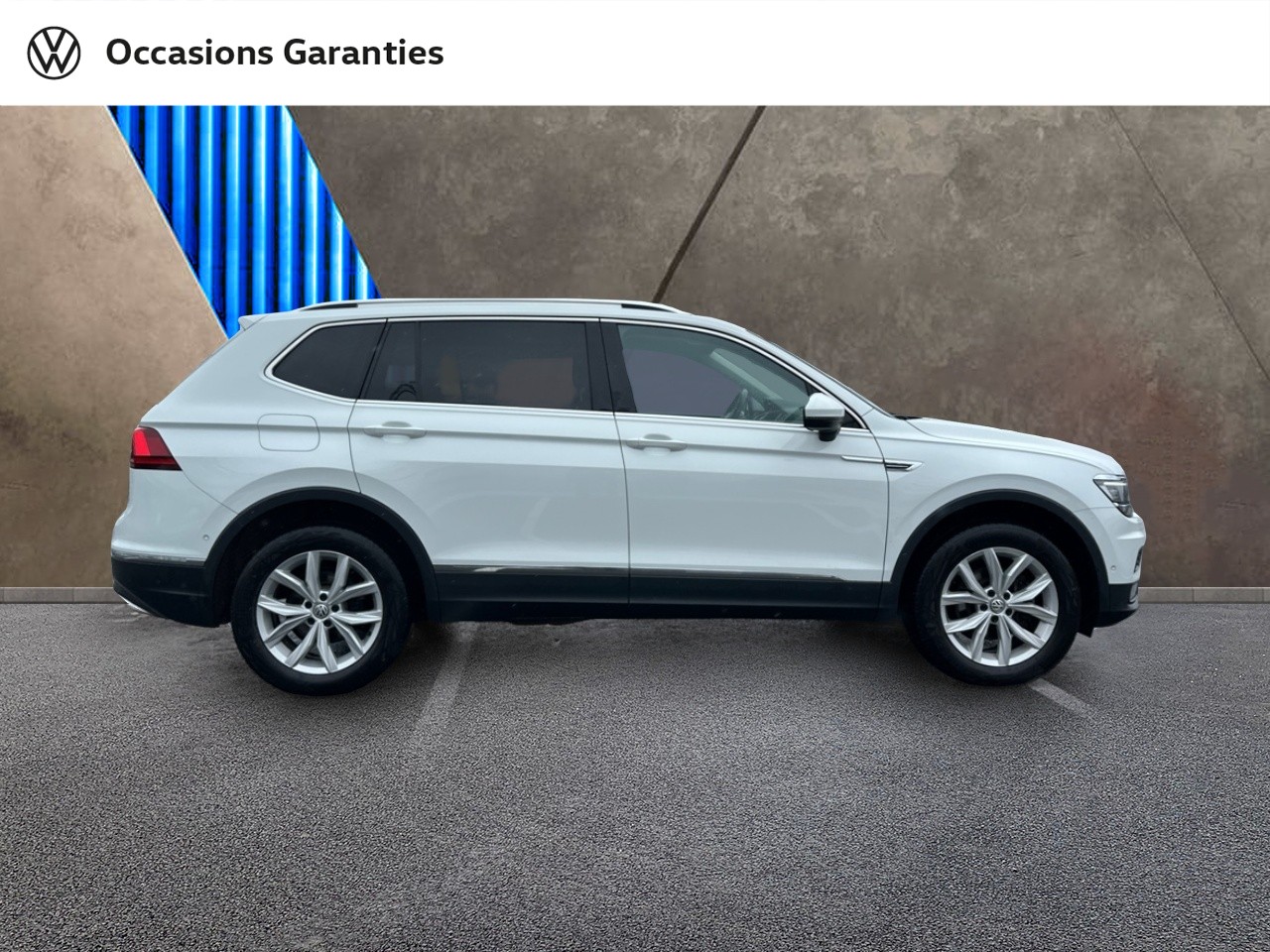 Voitures occasions VOLKSWAGEN TIGUAN ALLSPACE Carat Hazebrouck