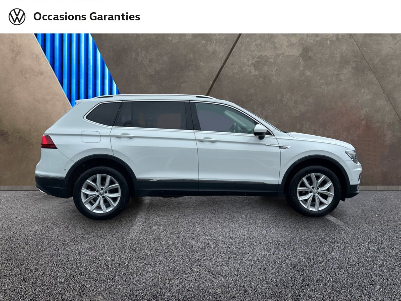 Voitures occasions VOLKSWAGEN TIGUAN ALLSPACE Carat Hazebrouck