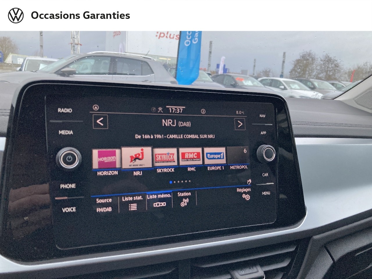 Voitures occasions VOLKSWAGEN T-ROC Life Plus Lens
