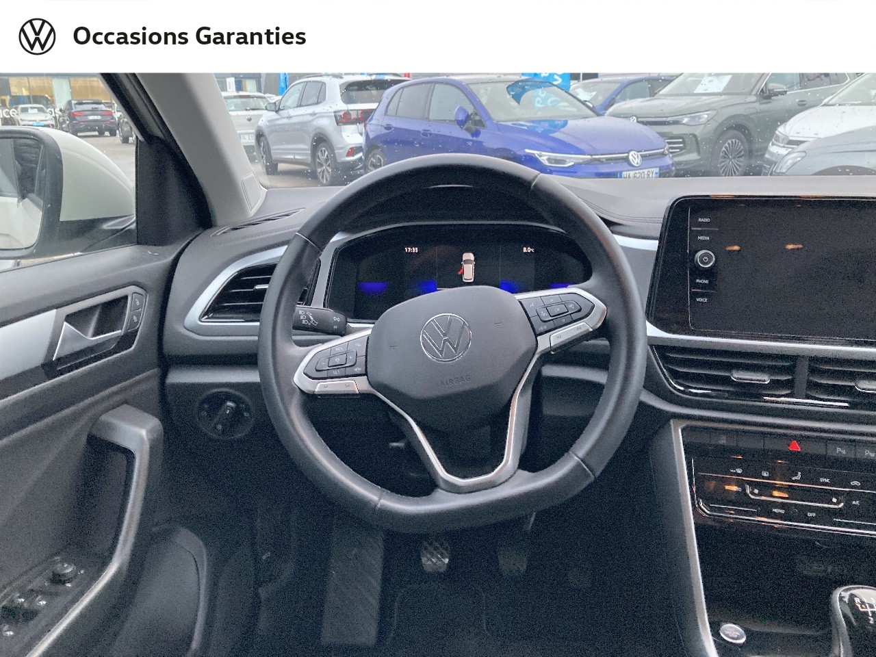 Voitures occasions VOLKSWAGEN T-ROC Life Plus Lens