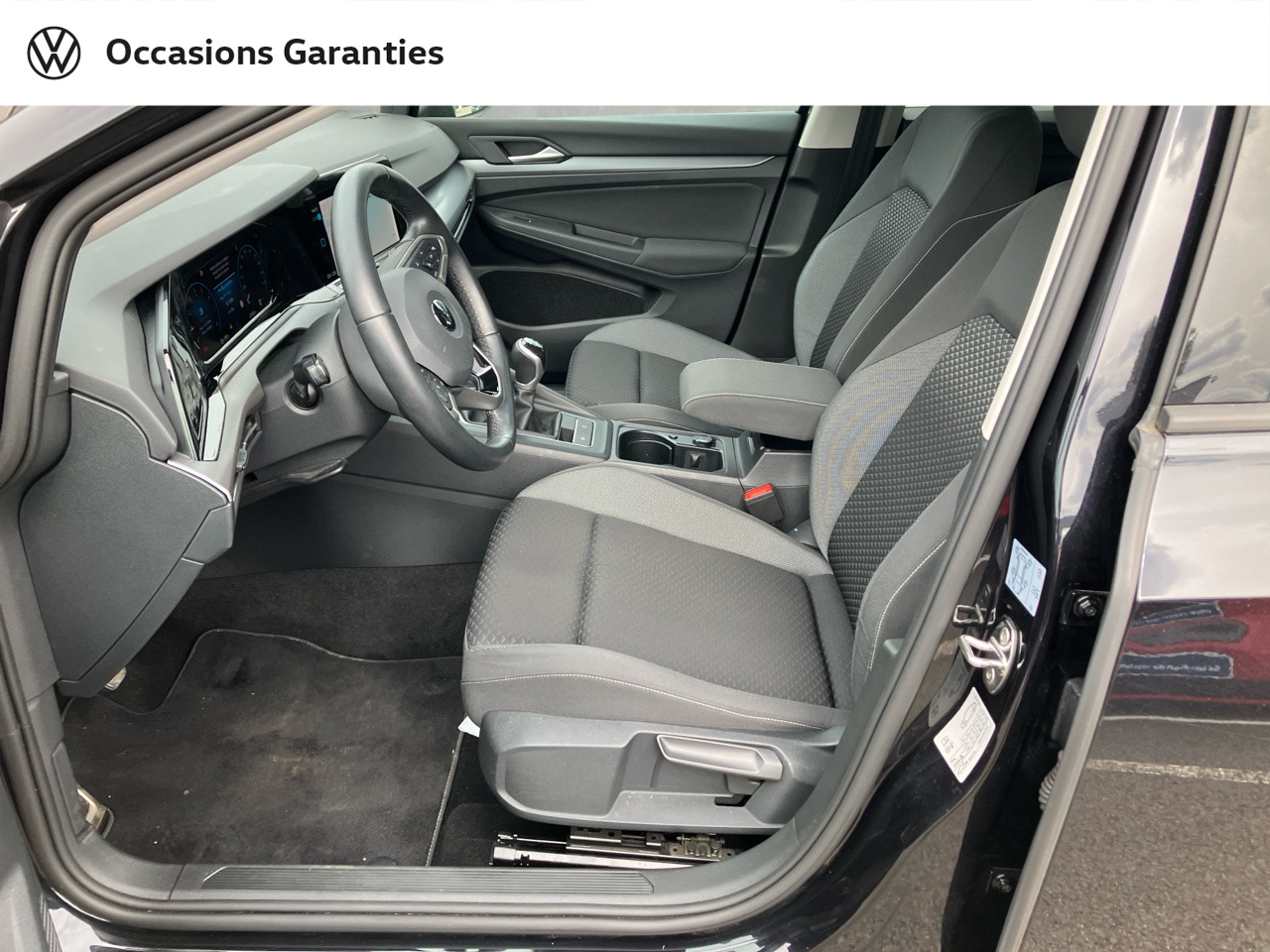 Voitures occasions VOLKSWAGEN GOLF Life Lens