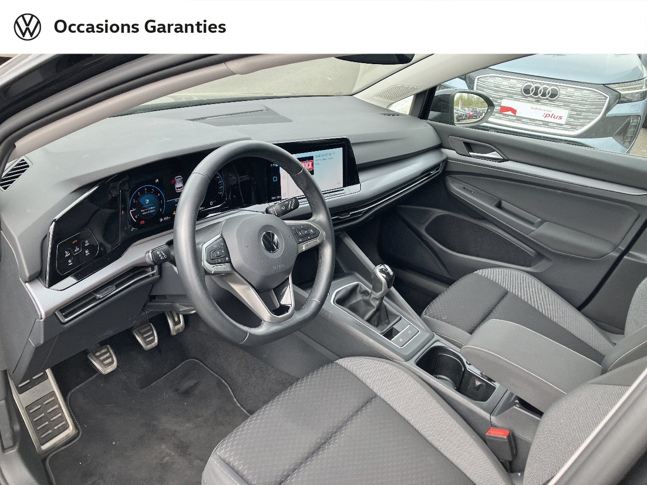Voitures occasions VOLKSWAGEN GOLF Life Lens