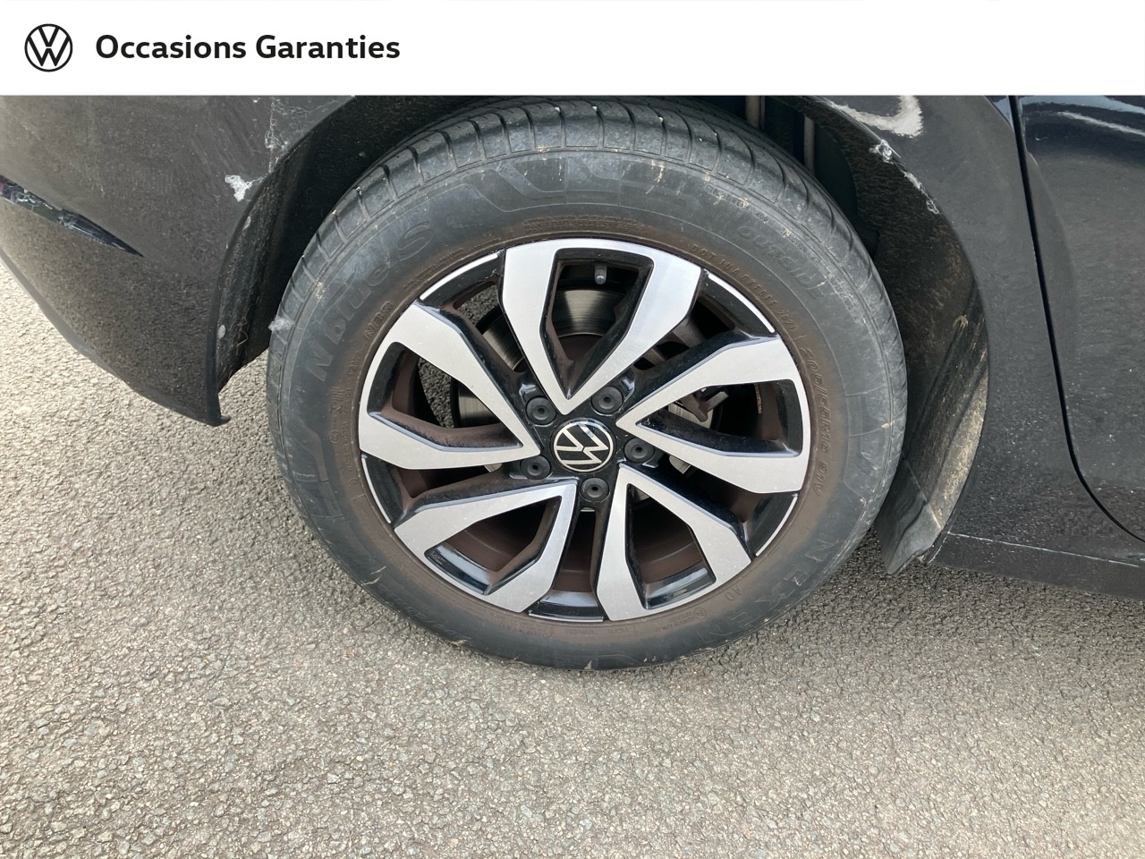 Voitures occasions VOLKSWAGEN GOLF Life Lens