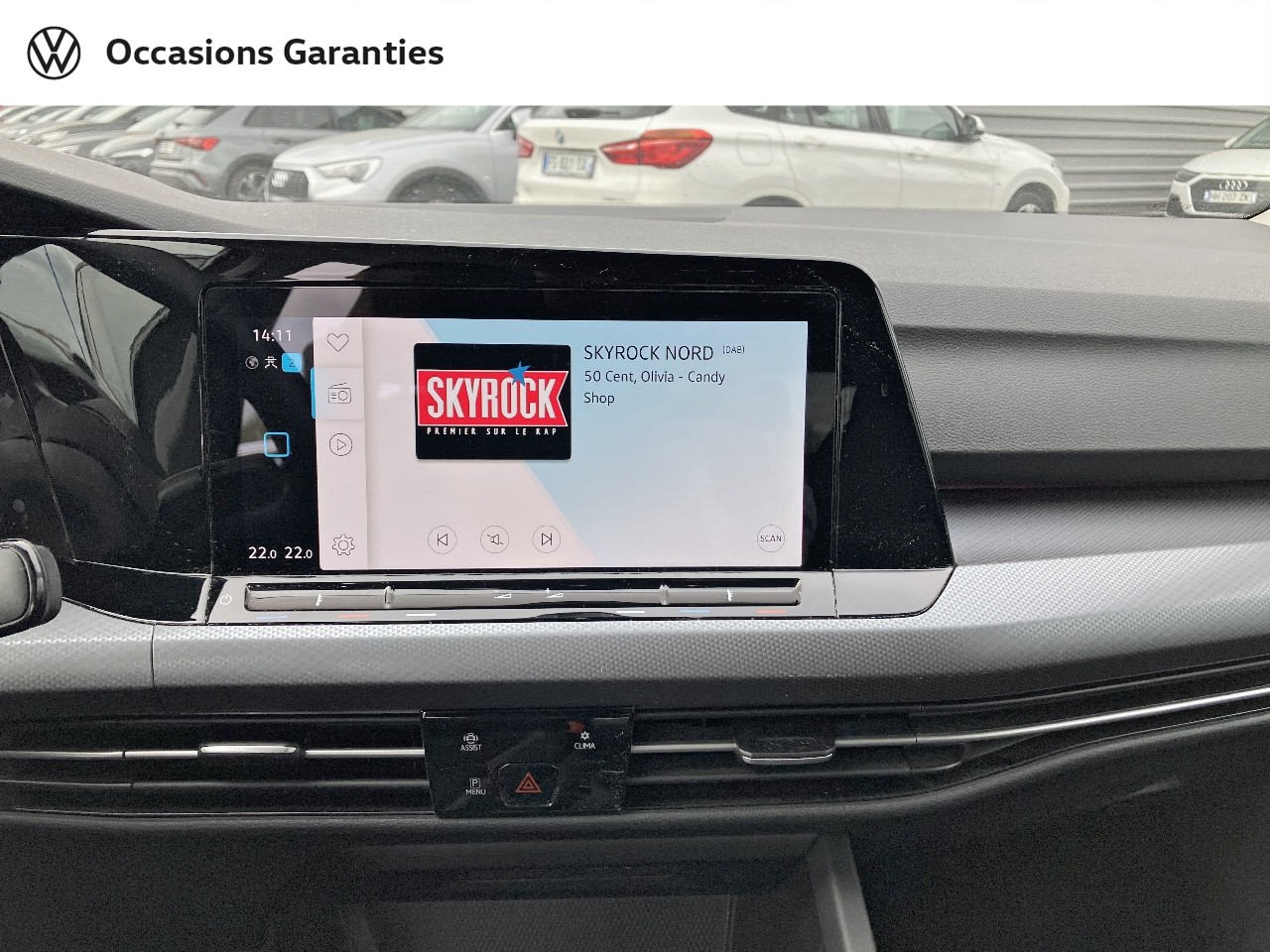 Voitures occasions VOLKSWAGEN GOLF Life Lens