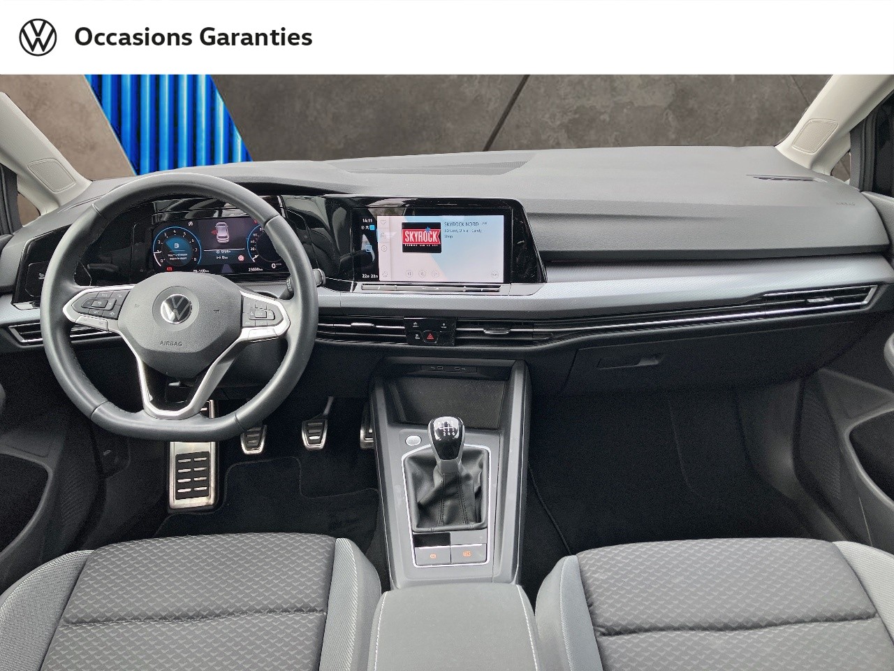 Voitures occasions VOLKSWAGEN GOLF Life Lens