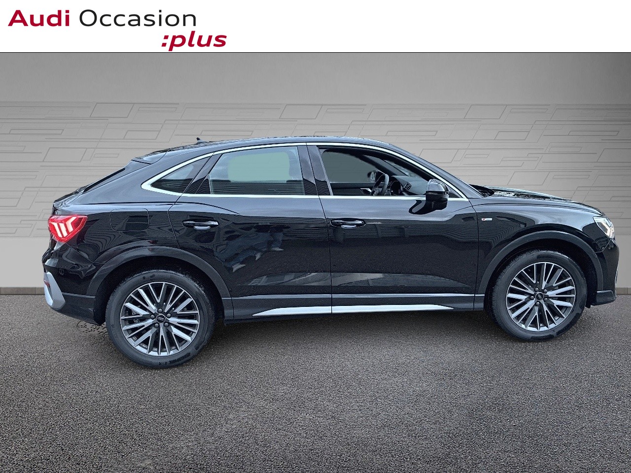Voitures occasions Audi Q3 Sportback S line Augny