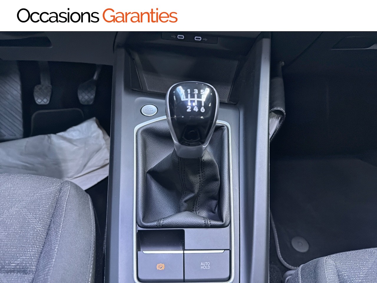 Voitures occasions VOLKSWAGEN GOLF Active Clermont-Ferrand