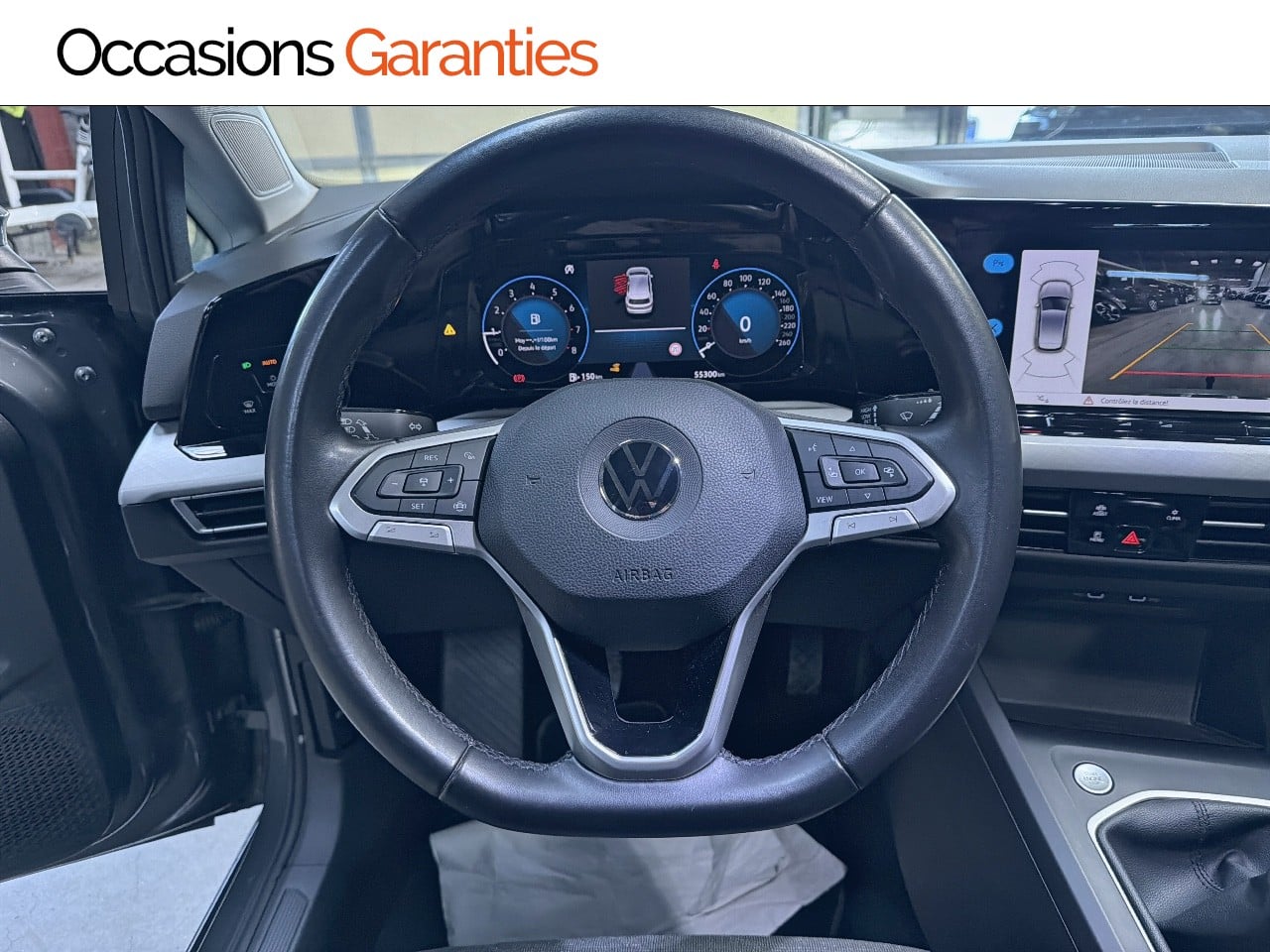 Voitures occasions VOLKSWAGEN GOLF Active Clermont-Ferrand