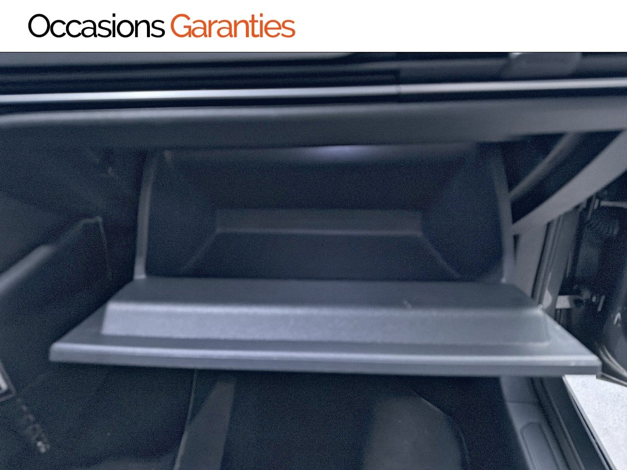 Voitures occasions VOLKSWAGEN GOLF Active Clermont-Ferrand